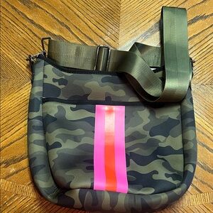 HAUTE SHORE Camouflage Messenger Bag with Neon Pink Accent